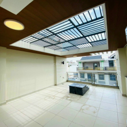 Cho thuê nhà HXH 489/3B Huỳnh Văn Bánh, P. 13, Q. Phú Nhuận