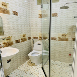 Cho thuê nhà HXH 489/3B Huỳnh Văn Bánh, P. 13, Q. Phú Nhuận