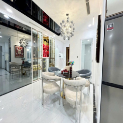 CHO THUÊ 2 PHÒNG NGỦ VINHOMES TÂN CẢNG, NT CAO CẤP - LANDMARK 81