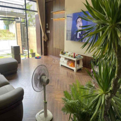 chuyển nơi sống cần bán nhà