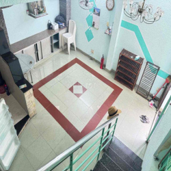 nhà 3 PHÒNG NGủ 5x5 cách mạng tháng 8. Xe HƠi tới cửa