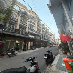 Cho thuê nhà phố nguyên căn diện tích rộng