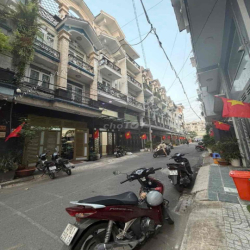 Cho thuê nhà phố nguyên căn diện tích rộng