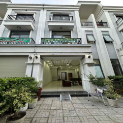 NHÀ KHU SÔNG 302 N V Tuôi TT BẾN LỨC,KDT SOLAR,CHÍNH CHỦ 3lầu-3PN-3WC