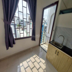 Phòng Ban Công riêng, Cửa Sổ trời, cách HUIT Công Thương, Aeon  3 phút