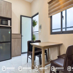 CHDV full nội thất tách bếp ban công, cửa sổ máy giặt riêng