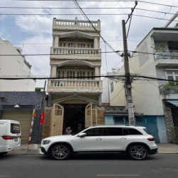 ⚜️MT KHU HỌ LÊ , 4 X 19M  , 2 LẦU SÂN THƯỢNG , DTSD 200M2 ⚜️