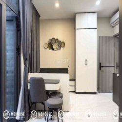 CHDV full nội thất tách bếp ban công, cửa sổ máy giặt riêng