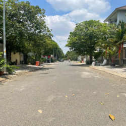 Biệt thự đẹp 281/2A Bình Lợi. DT 12X20M. Trệt 2 lầu MCCT. Gía 40tr