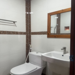 Cho thuê nhà trọ cao cấp Tại Bình Chiểu Thủ Đức - Có sân đậu xe ô tô