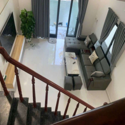 Bán gấp Biệt thự VIP Mặt tiền đường trung tâm quận Cẩm Lệ Đà Nẵng