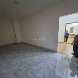 CHO THUÊ NHÀ 5 X 16M 2 LẦU 4PN GẦN AEON TÂN PHÚ 