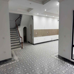 cho thuê biệt thự gần mê linh plaza