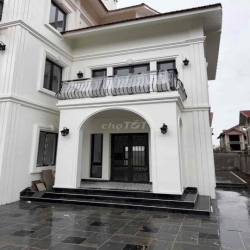 cho thuê biệt thự gần mê linh plaza