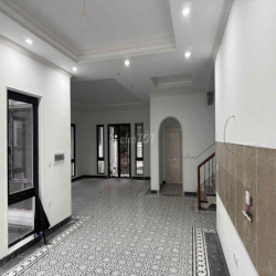 cho thuê biệt thự gần mê linh plaza