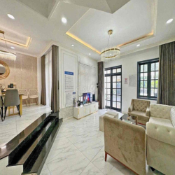 CHO THUÊ BIỆT THỰ ĐẸP MỚI – GẦN TRỤC ĐƯỜNG NGUYỄN THỊ THẬP & NG V LINH