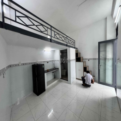 🔥CV HOÀNG VĂN THỤ-DUPLEX BAN CÔNG MỚI XÂY-35M2-THANG MÁY-NHÀ XE RỘNG