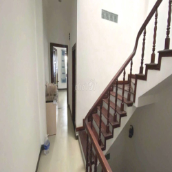 Cho thuê nhà mặt tiền Nội Bộ Cao Lỗ P4. DT 80m2 (4mx 20m);GIÁ 25TRIEU