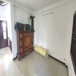 Cho thuê nhà mặt tiền Nội Bộ Cao Lỗ P4. DT 80m2 (4mx 20m);GIÁ 25TRIEU