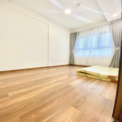 CẦN NHƯỢNG LẠI CĂN HỘ 1PN Q7 RIVERSIDE COMPLEX GIÁ 8TR5