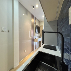 Căn hộ full nội thất gần chợ Tân Định