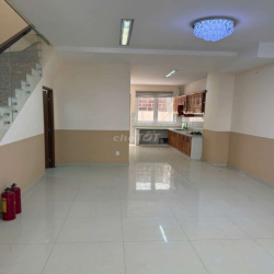 Cho thuê nhà phố Eco Xuân 1 trệt 1 lầu giá 12tr có số nt sát Lotte