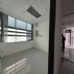 Mặt bằng siêu rộng 230m² Đỗ Xuân Hợp – phù hợp làm văn phòng