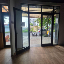 CHO THUÊ NGUYÊN CĂN VINCOM CẦN THƠ