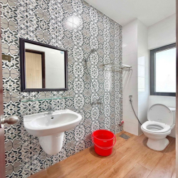 ✨ CĂN HỘ 2 PHÒNG NGỦ – FULL NỘI THẤT – BAN CÔNG Thang Máy