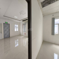 Mặt bằng siêu rộng 230m² Đỗ Xuân Hợp – phù hợp làm văn phòng