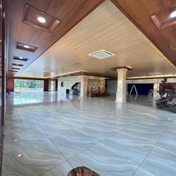 MẶT BẰNG 500m² – MẶT TIỀN LỚN – SHOWROOM / VĂN PHÒNG