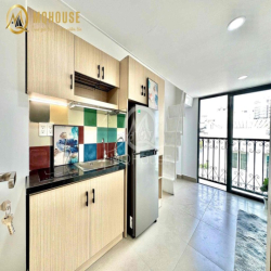 Duplex BAN CÔNG FULL NỘI THẤT THANG MÁY✅ NGAY KHU 7 HIỀN GIÁP Q10
