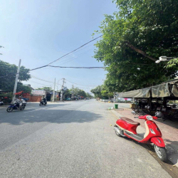 Cho thuê nhà mặt tiền Lê Bôi, P7,Q8 4.5x19m 4 tấm 4 phong kinh doanh