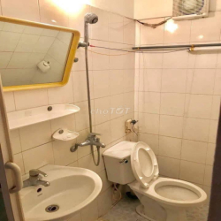 Chỉ hơn 6tr, Cho thuê nhà Ngọc Lâm, 45m, 3pn, full đồ ở ngay!