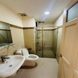 P 5tr giảm còn 4,5tr full NT , gần Phú Mỹ Hưng