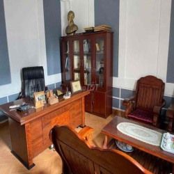 Cho thuê nhà 5 tầng ngay Bệnh viện mắt Đà Nẵng