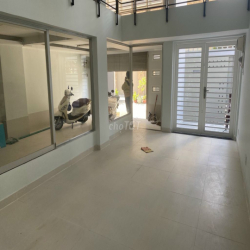 Cho Thuê Gấp Nhà Yên Thế , P2, Q.Tân Bình, DT: 6x18m, 3 lầu