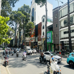 📞 MẶT TIỀN BA THÁNG HAI, QUẬN 10 - 4,5x14m - 5 TẦNG - GIÁ 65 TRIỆU