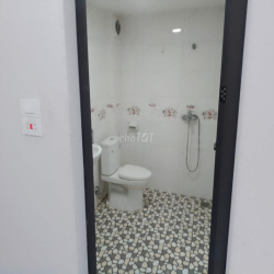 Cho thuê nhà riêng xây mới 95m2 , thiết kế 4 tầng tại Lại Yên Hoài Đức