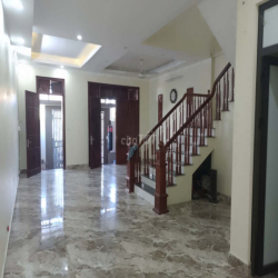 Cho thuê nhà riêng xây mới 95m2 , thiết kế 4 tầng tại Lại Yên Hoài Đức