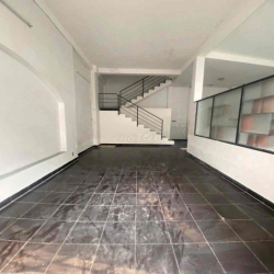 Cho thuê nhà nguyên căn Đường Dương Quảng Hàm Quận GV