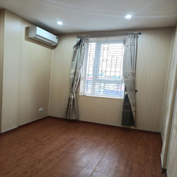 Chính chủ cho thuê căn hộ tại đường Cốm Vòng