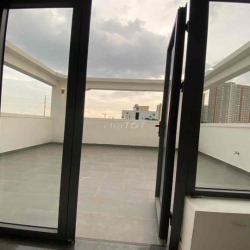 Cho thuê phòng trong nhà nguyên căn