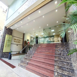 Văn phòng khu sân bay 90m2 giá 26 triệu/tháng tòa nhà Tiền Giang
