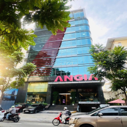 Chỉ 129tr, 8x18m! Cho Thuê Góc 2MT 19 Hai Bà Trưng, Quận 1 Tòa nhà VP