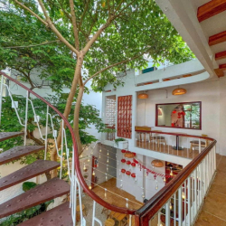 CHO THUÊ BIỆT THỰ SÂN VƯỜN TRẦN HUY LIỆU QPN, DT 10x20M, TRỆT 1 LẦU