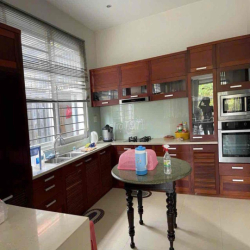 Cho Thuê nhà 160m2, KDC Khang Điền, Phước Long B,Quận 9. Giá thuê 25TR