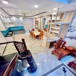 Cho Thuê Nhà Full Nội Thất Giáp Tên Lửa 5x20