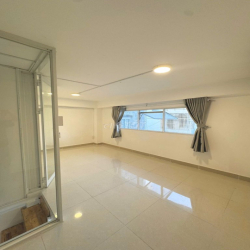 CHO THUÊ NHÀ NGUYÊN CĂN CẦU BÌNH LỢI 1 TRỆT 1 LẦU- FULL NT- OTO ĐỖ CỬA