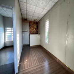 Nhà Vườn 10x25m 3pn 2vs Cách Biển 500m- Gần chợ Long Hải